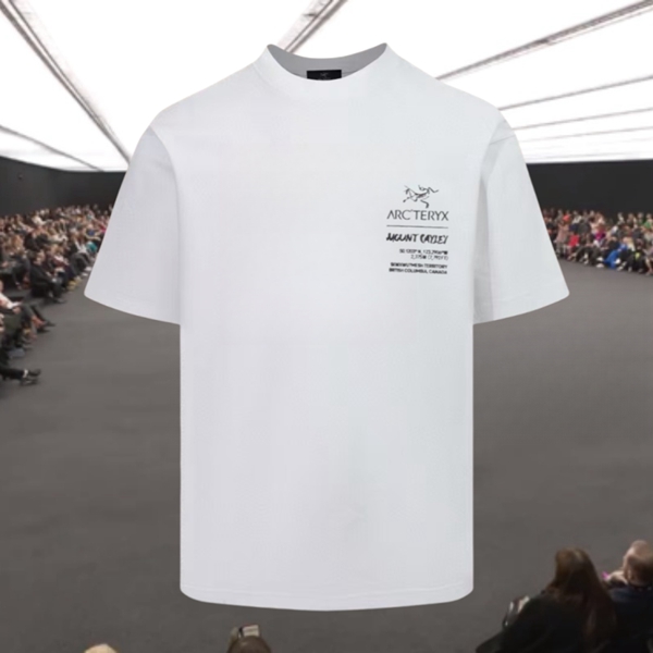 ブランドTシャツ正面デザイン